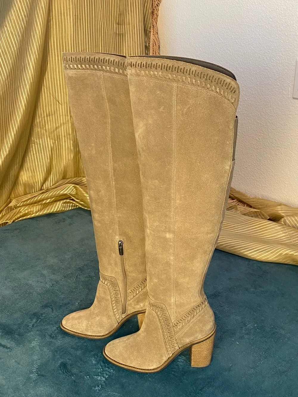 VINCE CAMUTO Tan Suede Leather Over-the-Knee 4” Heel Boots, 9, zipper, elastic